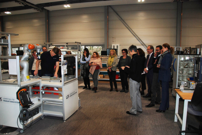 Career 4.0  |  Greece